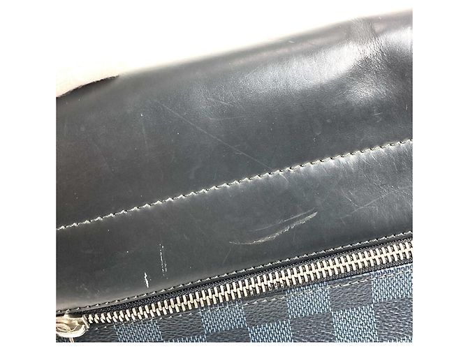Borsa Messenger MM Newport Damier Cobalt Louis Vuitton Blu navy - vista 16