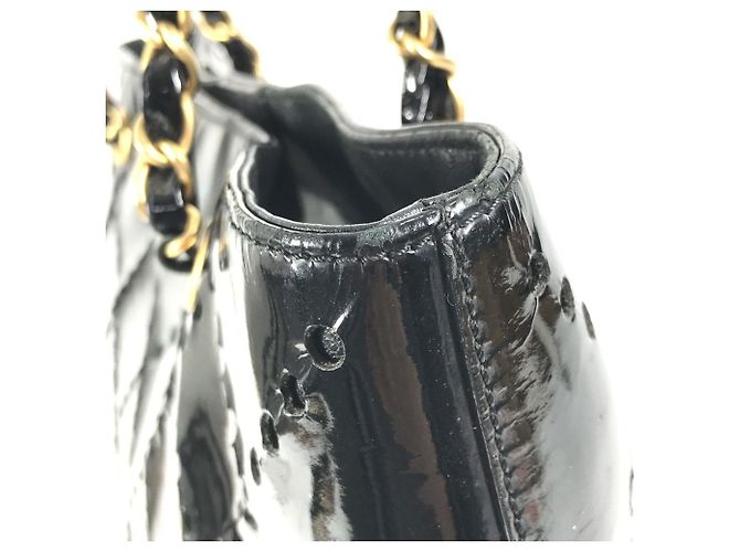 Chanel schwarze Emaille-Leder-Tote-Tasche - Ansicht 12