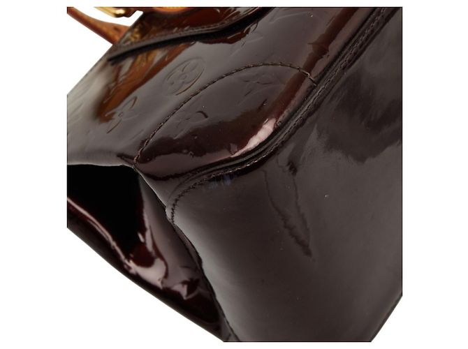 Borsa a Spalla Rosewood Avenue in Monogram Vernis Louis Vuitton Bordò Porpora - vista 6