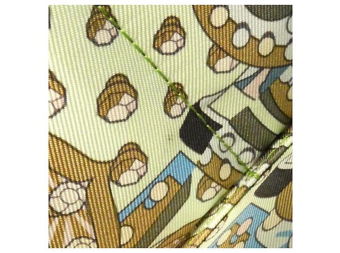Silk In Cartera de seda eléctrica Hermès en clásico 085200CK Castaño Verde claro Azul claro - vista 6