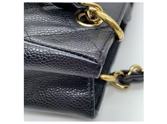 Bolso Shopping Chanel PST Negro y Dorado - vista 3