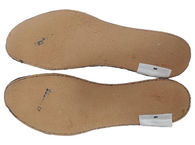 Stivali da trekking con lacci Moncler in pelle e camoscio marrone Rosso - vista 15