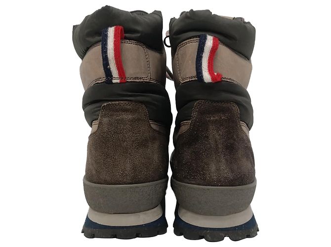 Stivali da trekking con lacci Moncler in pelle e camoscio marrone Rosso - vista 3