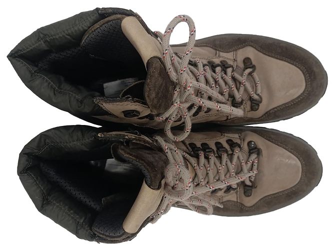 Stivali da trekking con lacci Moncler in pelle e camoscio marrone Rosso - vista 5