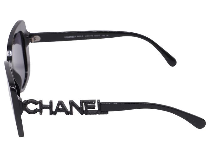 Timeless Gafas de sol cuadradas con marco de acetato negro y acento de logo Chanel 5422-B - vista 2