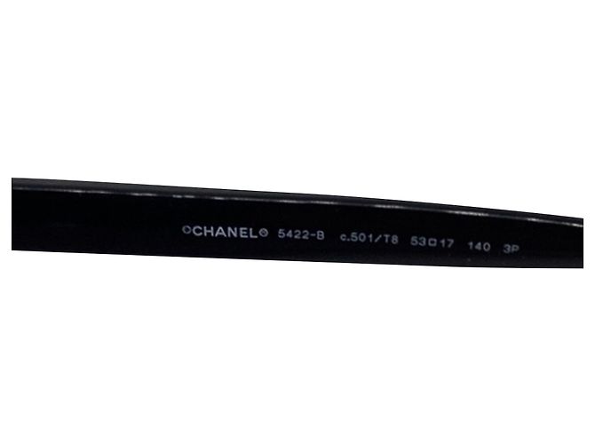 Timeless Gafas de sol cuadradas con marco de acetato negro y acento de logo Chanel 5422-B - vista 8