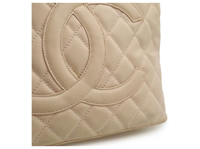 Borsa Tote Chanel Matelassé Coco Mark Reissue Rosa - vista 10