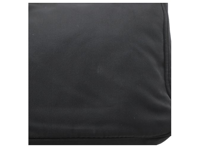 Pochette Borsa Triangolo Prada - Borsa in Nylon Nera (Nero) - vista 5