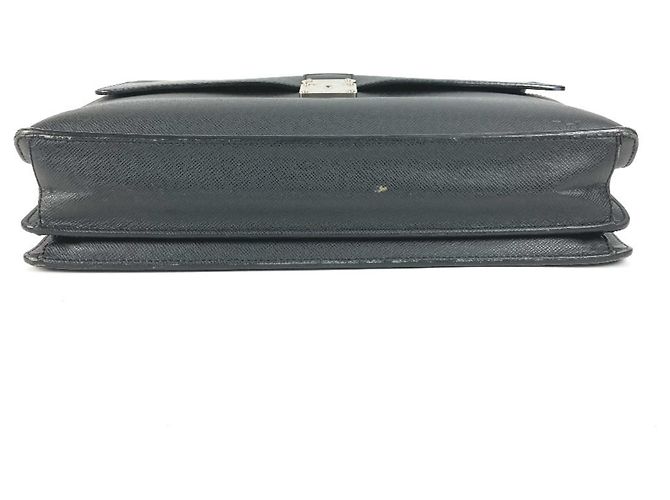Sac à main Serviette Moscova en Taiga de Louis Vuitton Noir Gris - vue 5