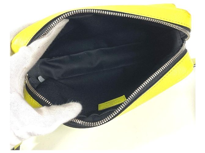 Borsa Messenger Taigarama Gialla Louis Vuitton Giallo - vista 17