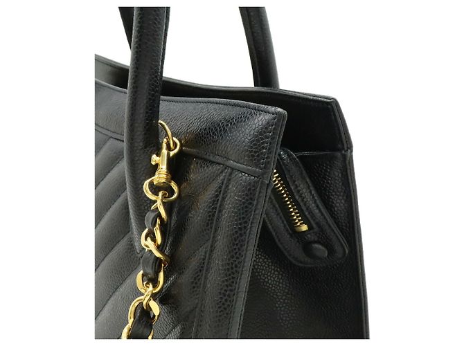 Sac à main Chanel Chevron V-Stitch Noir - vue 9