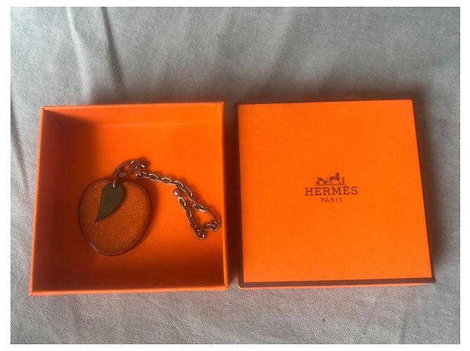 Charm per borsa Hermès L'Arancia in pelle catena argento Arancione - vista 2