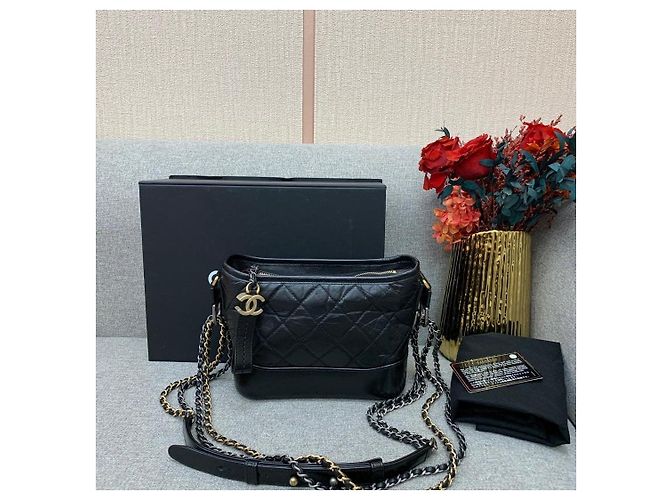 Chanel Zaino Metropolitan Series Piccolo Nero Oro - vista 2