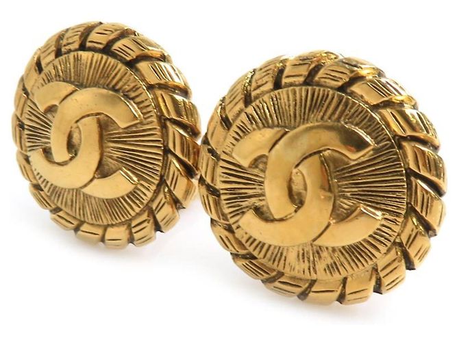 Vintage Metall Gold Clip Ohrringe von Chanel Golden - Ansicht 2