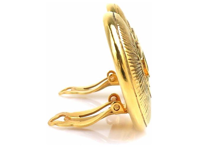 Timeless Vintage Gold Clip Ohrringe von Chanel Golden - Ansicht 2