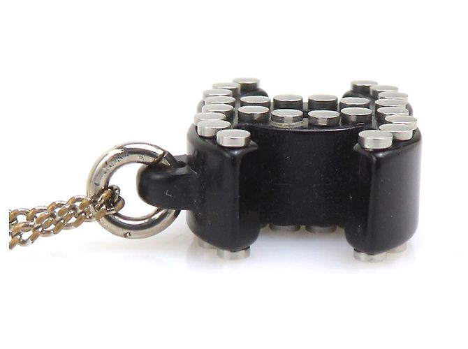Collana in resina nera e metallo Chanel Nero - vista 2