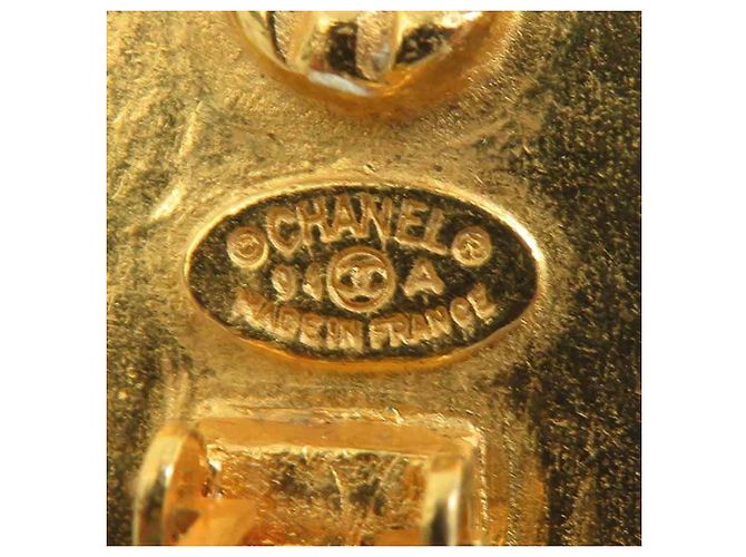 Timeless Vintage Metall Gold Clip Ohrringe von Chanel Golden - Ansicht 7