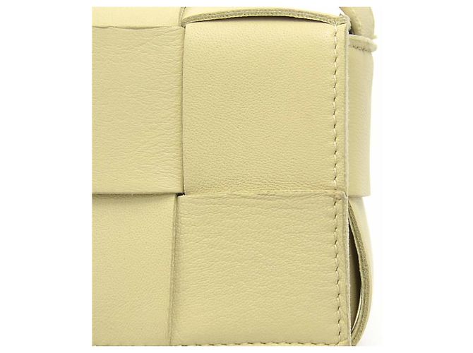 Cassette Borsa a spalla in pelle beige Bottega Veneta - vista 11