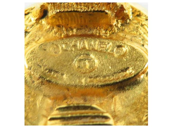 Timeless Vintage Gold Clip Ohrringe von Chanel Golden - Ansicht 7