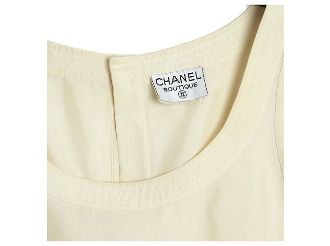 Chanel circa 1990 Top de Seda Ecru FR38 Top de Seda Ecru Blusa Sin Mangas UK10 US8 Crudo - vista 3