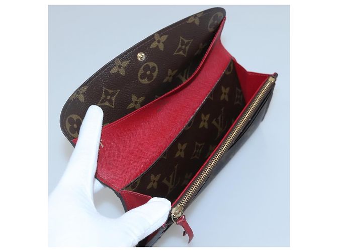 Louis Vuitton Emilie Monogram Canvas Rosso - vista 5