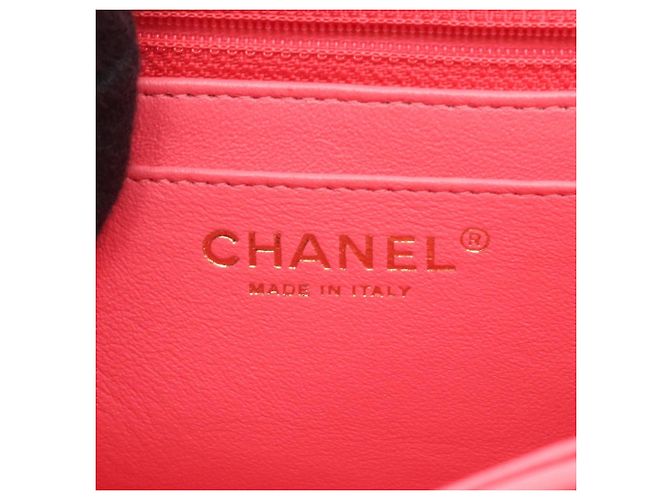 Borsa a Spalla Chanel Mini Matelassé in Pelle di Agnello Rosa - vista 4