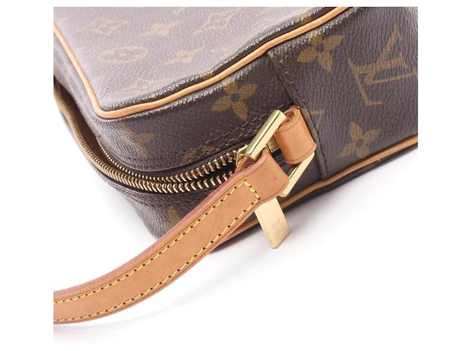 Borsa a Spalla Pochette Cité Louis Vuitton Marrone - vista 8