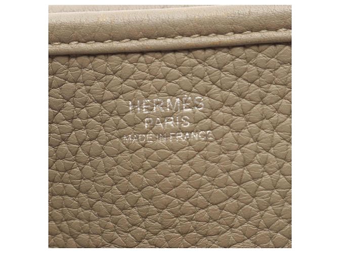 Borsa a Spalla Hermès Evelyne 3 Trois PM Verde - vista 4