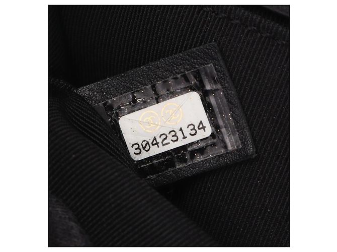 Borsa a Spalla Boy di Chanel in Pelle Nera Nero - vista 5