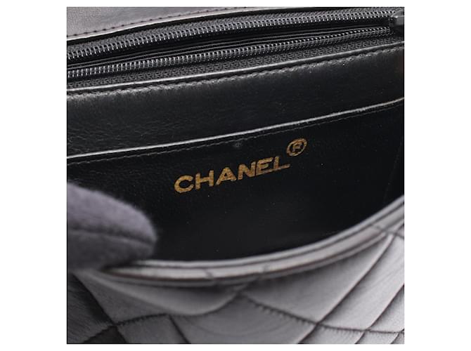 Mini borsa Matelassé di Chanel Nero - vista 4