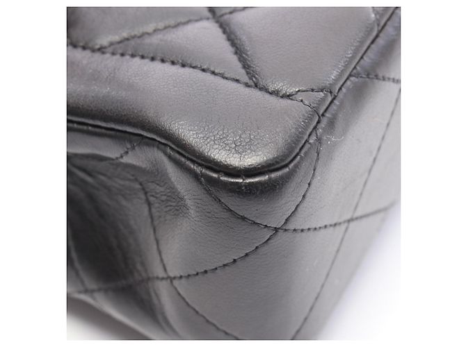 Mini borsa Matelassé di Chanel Nero - vista 9