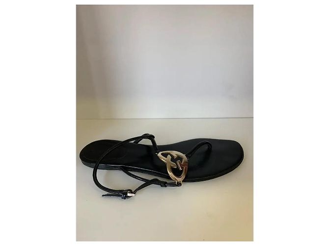 Sandali Gucci in pelle verniciata nera con cuore GG Nero - vista 2