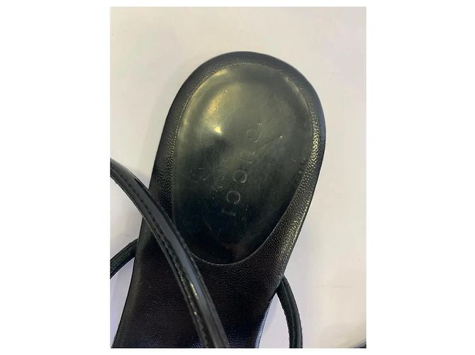 Sandali Gucci in pelle verniciata nera con cuore GG Nero - vista 4