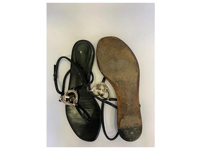 Sandali Gucci in pelle verniciata nera con cuore GG Nero - vista 5