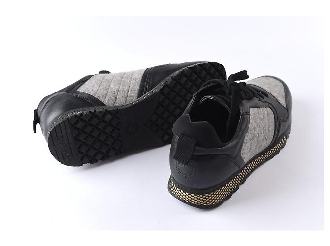 Sneakers Gucci Runner in pelle nera e feltro grigio Nero - vista 3