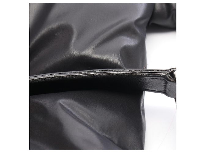 Borsa tote reversibile Chanel Coco Cocoon MM Nero Bordò - vista 10