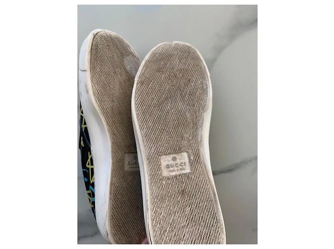 Sneaker Slip-On Gucci Graffiti GG in Pelle Nera Nero - vista 8