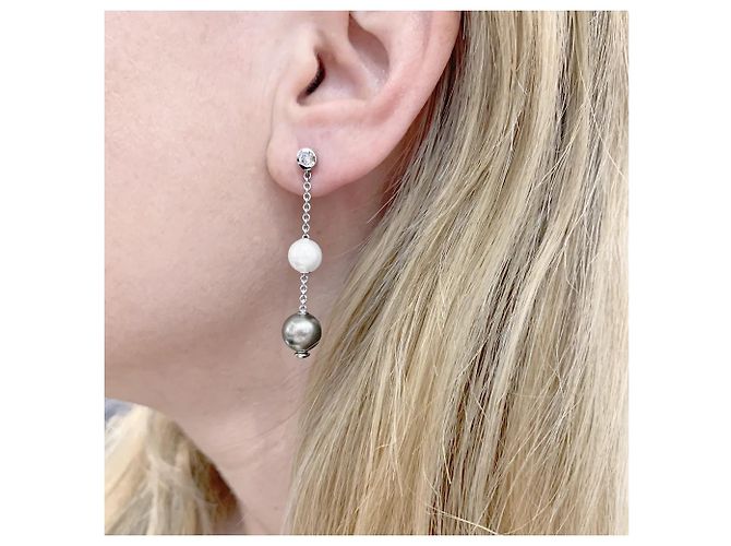 Orecchini Mikimoto, oro bianco, perle e diamanti. - vista 5