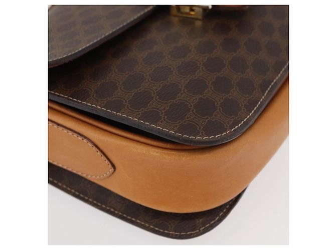 Céline Borsa in tela Macadam Celine con motivo carrozza in PVC pelle marrone oro Auth 177443A - vista 10