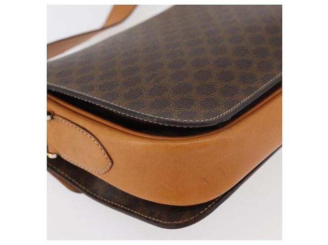 Céline Borsa in tela Macadam Celine con motivo carrozza in PVC pelle marrone oro Auth 177443A - vista 12