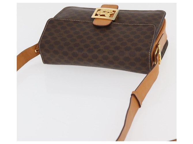 Céline Borsa in tela Macadam Celine con motivo carrozza in PVC pelle marrone oro Auth 177443A - vista 6