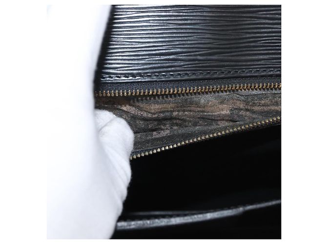 LOUIS VUITTON Pasta de Negócios Epi Preta M54422 LV Auth BA12072 Preto - vista 11