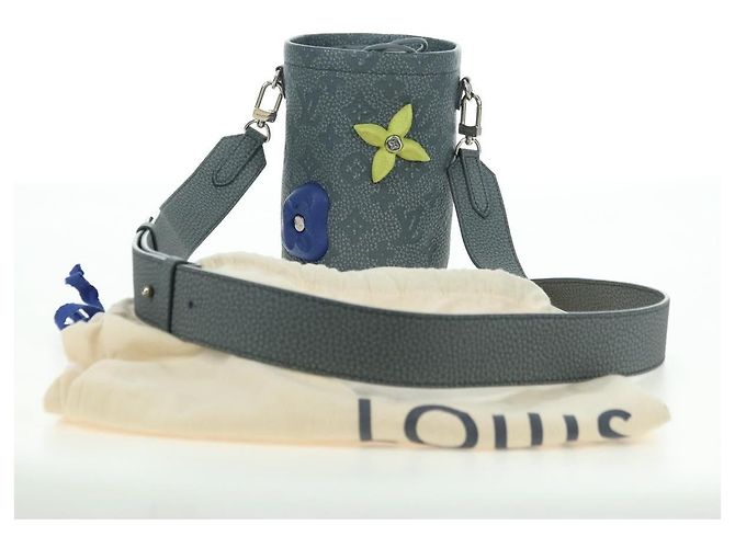 LOUIS VUITTON Borsa Nano Chalk Climbing Monogram Taurillon M81572 LV Auth 176509SM Marrone - vista 12