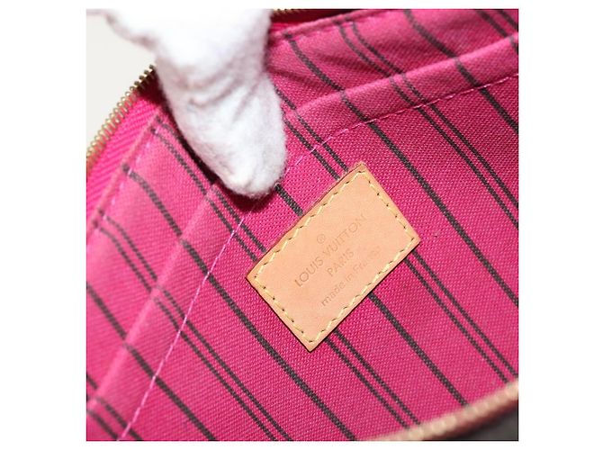 LOUIS VUITTON Monogram Neverfull MM Pouch Accesorio Pouch LV Auth 176726 Monograma - vista 10