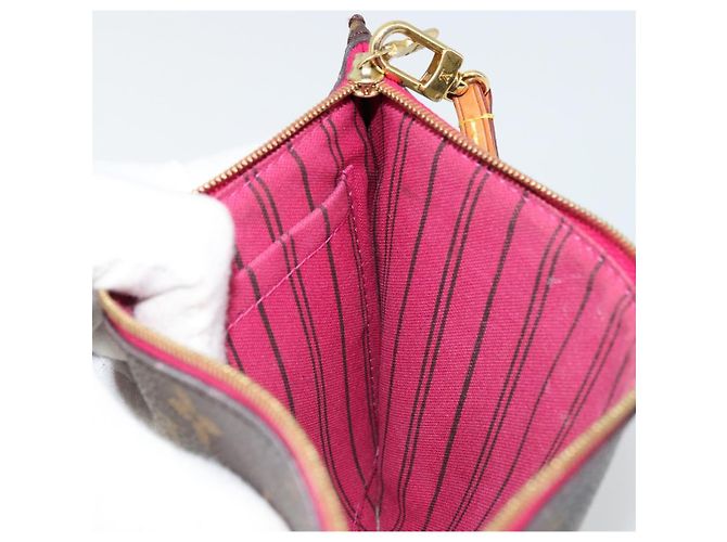 LOUIS VUITTON Monogram Neverfull MM Pouch Accesorio Pouch LV Auth 176726 Monograma - vista 17