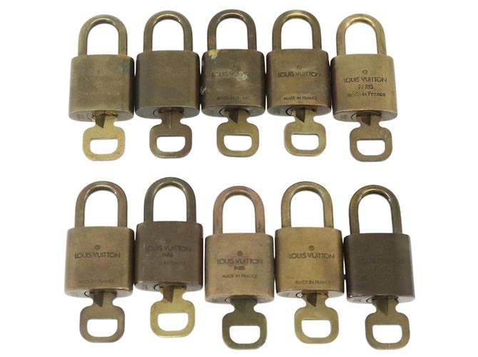 LOUIS VUITTON Set di 10 Lucchetti in Metallo Dorato LV Auth 167229 D'oro - vista 3