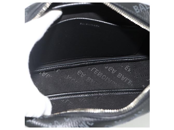 BALENCIAGA Borsa a Spalla Every Day in Pelle Nera 679267 Auth ep14300V Nero - vista 16