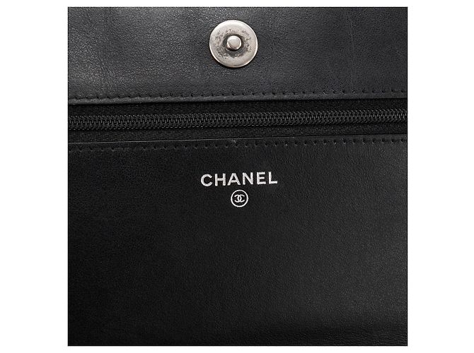 CHANEL - Borsa a tracolla Wallet on Chain Boy Chanel in pelle caviar nera Nero - vista 6