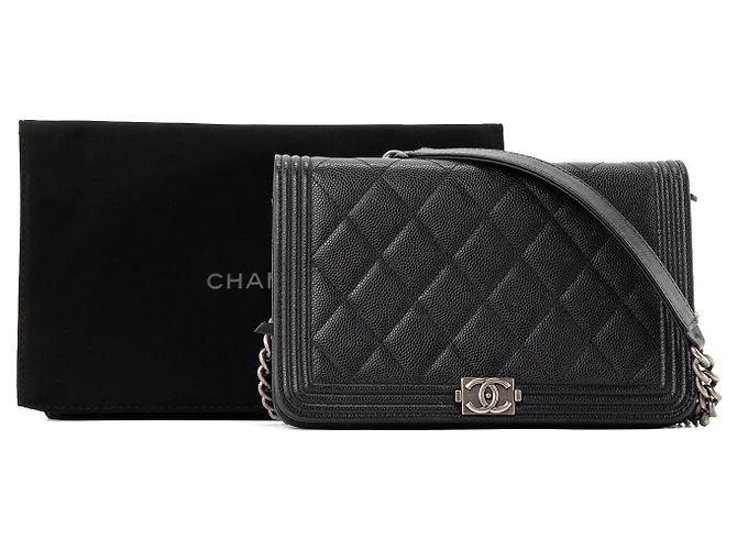 CHANEL - Borsa a tracolla Wallet on Chain Boy Chanel in pelle caviar nera Nero - vista 9