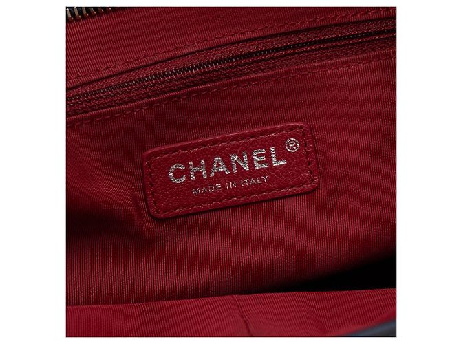 CHANEL - Borsa a Spalla Gabrielle Chanel in Pelle Pieghettata Blu Navy e Nera - vista 9